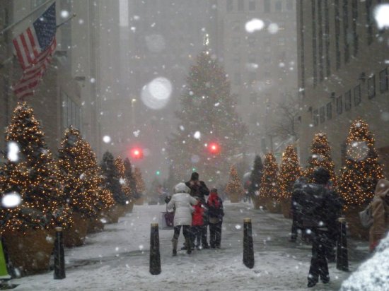 Rockefeller Center during NYC's post-Christmas blizzard, 2010 (Photo: DY)